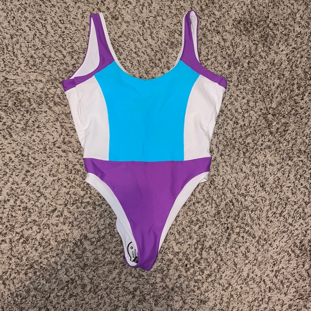 AS SEEN ON TIK TOK 93 Play Street One Piece